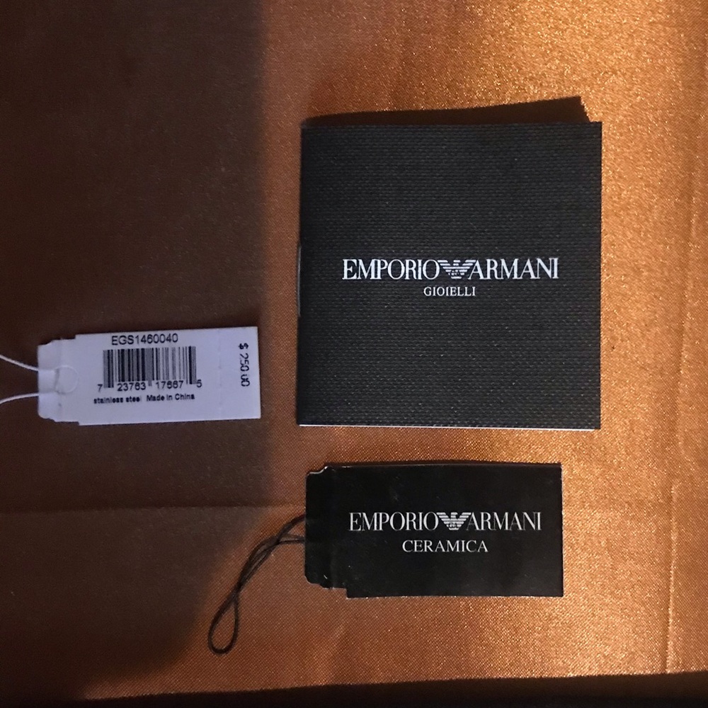 EMPORIO ARMANI CERAMIC BLACK PENDANT+ CRYSTALS+ROPE CHAIN. NWT in Box. - Picture 2 of 5